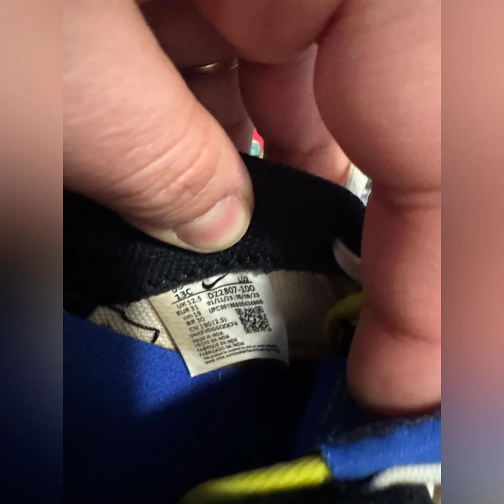 air force 1 low red, blue, yellow With stick on pieces - Picture 5 of 9